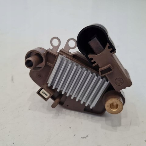 VOLVO V40 S40 I 1.9 D REGULATOR NAPIĘCIA ARE3007