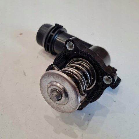 BMW 3 E36 E46 1.6 1.8 1.9 TERMOSTAT LCC F 06 017 BMW 3 E36 E46 1.6 1.8 1.9 TERMOSTAT LCC F 06 017
