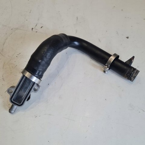 KAWASAKI Z800 KRÓCIEC KOLANKO WODY CIECZY KAWASAKI Z800 KRÓCIEC KOLANKO WODY CIECZY