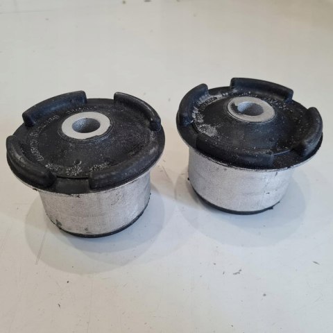 OPEL VECTRA B TULEJA SILENTBLOCK BELKI KPL SWAG 40790017 OPEL VECTRA B TULEJA SILENTBLOCK BELKI KPL SWAG 40790017