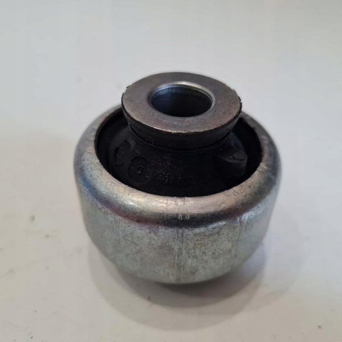 OPEL VIVARO A RENAULT TRAFIC II TULEJA SILENTBLOCK WAHACZA FEBI 22822 OPEL VIVARO A RENAULT TRAFIC II TULEJA SILENTBLOCK WAHACZA FEBI 22822