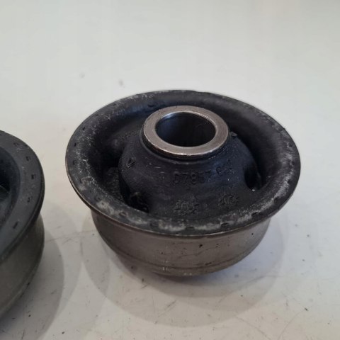 VW GOLF IV BORA TULEJA SILENTBLOCK WAHACZA KPL FEBI 07857