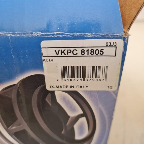 AUDI 100 2.5 TDI POMPA WODY SKF VKPC 81805 AUDI 100 2.5 TDI POMPA WODY SKF VKPC 81805