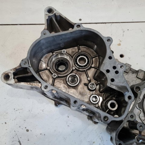 KYMCO MXU KXR 250 KARTERY BLOK SILNIKA KOMPLET KYMCO MXU KXR 250 KARTERY BLOK SILNIKA KOMPLET