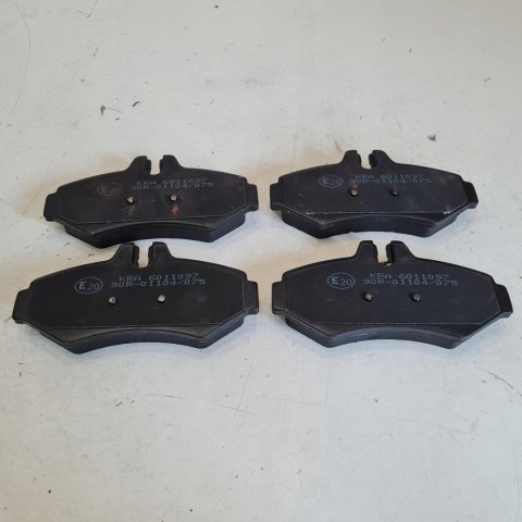 MERCEDES SPRINTER 901 902 903 VW LT 28 KLOCKI HAMULCOWE KPL KRAFT 6011097 MERCEDES SPRINTER 901 902 903 VW LT 28 KLOCKI HAMULCOWE KPL KRAFT 6011097