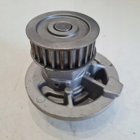 OPEL ASTRA F VECTRA A 1.6 1.8 2.0 POMPA WODY 1334054