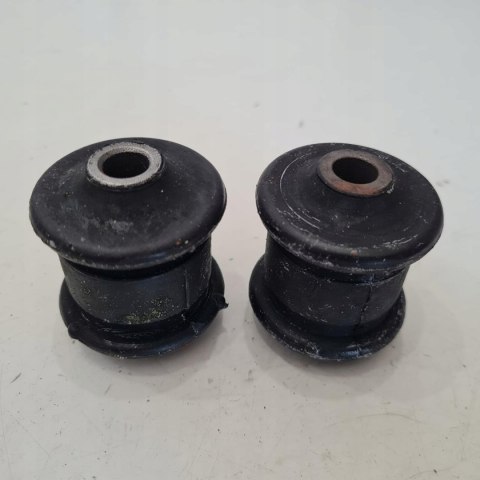 OPEL CORSA B TIGRA TULEJA SILENTBLOCK WAHACZA KPL 1740 OPEL CORSA B TIGRA TULEJA SILENTBLOCK WAHACZA KPL 1740