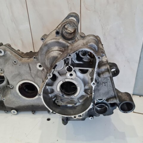 SUZUKI AN 650 BURGMAN 02-12 KARTER KARTERY BLOK SILNIKA KORPUS KPL SUZUKI AN 650 BURGMAN 02-12 KARTER KARTERY BLOK SILNIKA KORPUS KPL
