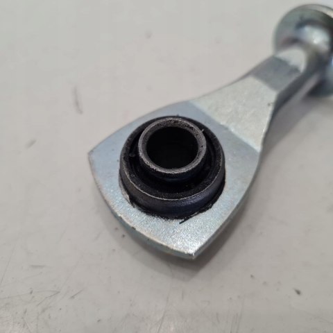 FORD MONDEO I II ŁĄCZNIK DRĄŻKA STABILIZATORA SWAG 50923053 FORD MONDEO I II ŁĄCZNIK DRĄŻKA STABILIZATORA SWAG 50923053