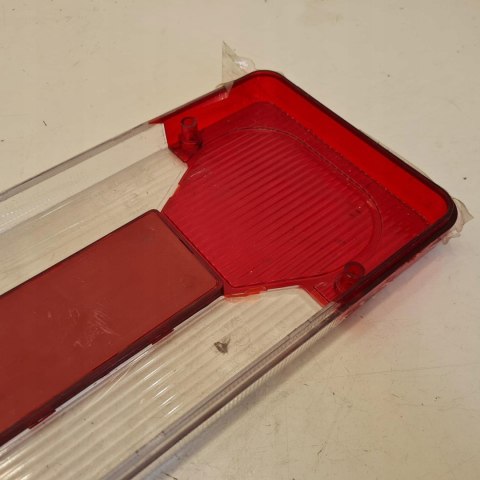 IVECO DAILY 06- KLOSZ LAMPY TYŁ TYLNEJ