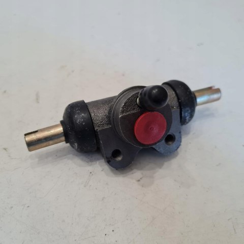 MERCEDES T1 CYLINDEREK HAMULCOWY MAXGEAR 19-0004 MERCEDES T1 CYLINDEREK HAMULCOWY MAXGEAR 19-0004