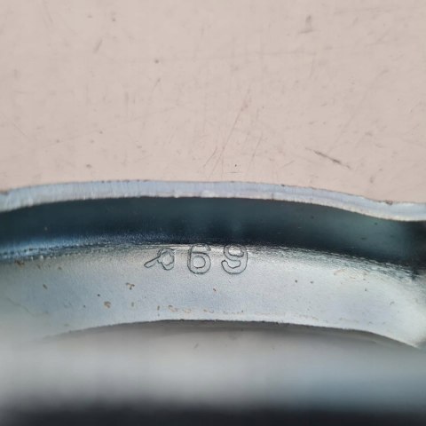 OBEJMA TŁUMIKA UKŁADU WYDECHOWEGO 69MM OBEJMA TŁUMIKA UKŁADU WYDECHOWEGO 69MM