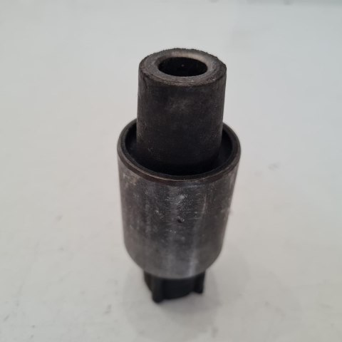 OPEL VECTRA B TULEJA TYLNEJ BELKI IMPERIUM 36175 OPEL VECTRA B TULEJA TYLNEJ BELKI IMPERIUM 36175