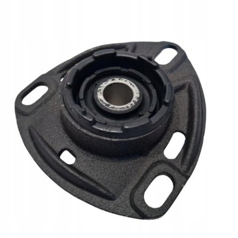 AUDI A4 B5 A6 C5 1.9 TDI MOCOWANIE AMORTYZATORA PRZÓD 30674 AUDI A4 B5 A6 C5 1.9 TDI MOCOWANIE AMORTYZATORA PRZÓD 30674
