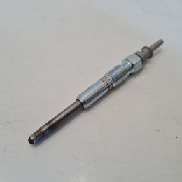BMW 3 E46 318 320 330 D ŚWIECA ŻAROWA MEYLE 3140230000