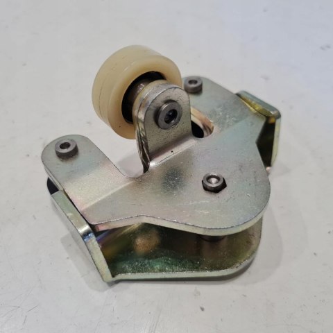 MERCEDES VITO 638 PROWADNICA ROLKOWA DRZWI PRZESUWNYCH 6003-00-0113P