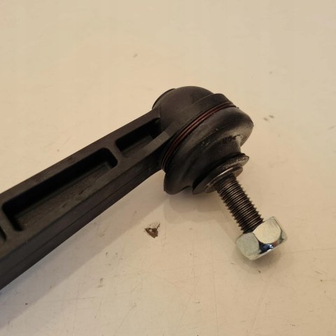 PEUGEOT 306 ŁĄCZNIK DRĄŻKA STABILIZATORA DYS 30-76833 PEUGEOT 306 ŁĄCZNIK DRĄŻKA STABILIZATORA DYS 30-76833