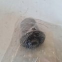 SUZUKI SWIFT II TULEJA SILENTBLOCK WAHACZA J58004AYMT