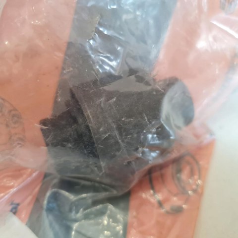 VOLKSWAGEN GOLF V VI TULEJA SILENTBLOCK WAHACZA 00720894