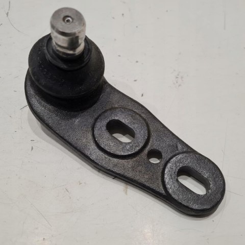 AUDI 80 B3 SWORZEŃ WAHACZA 93.00 910 AUDI 80 B3 SWORZEŃ WAHACZA 93.00 910