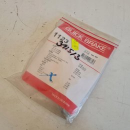 AUDI A3 8L ZESTAW MONTAŻOWY KLOCKÓW HAMULCOWYCH QUICK BRAKE 1123