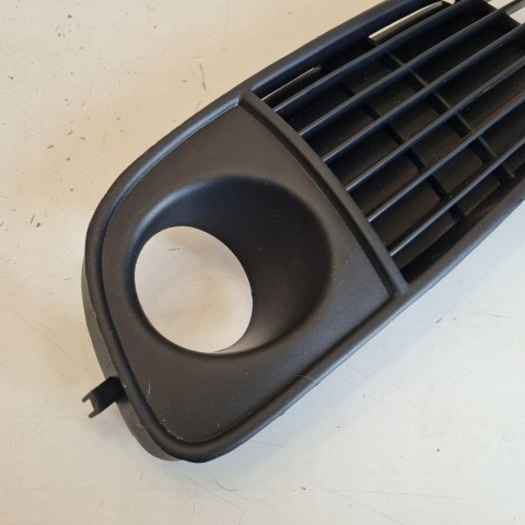 AUDI A6 C5 ATRAPA KRATKA ZAŚLEPKA ZDERZAKA LEWA AD99013LH AUDI A6 C5 ATRAPA KRATKA ZAŚLEPKA ZDERZAKA LEWA AD99013LH