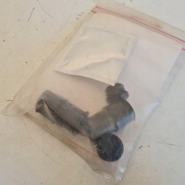 BMW E24 E28 E30 E32 E34 ZESTAW OSŁON USZCZELEK ZACISKU QUICK BRAKE 1306