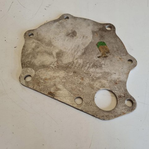 FIAT 125P 1500 PŁYTKA PODSTAWA POMPY WODY FIAT 125P 1500 PŁYTKA PODSTAWA POMPY WODY