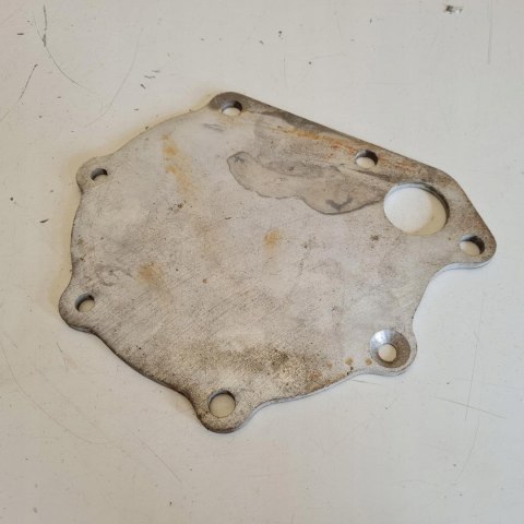 FIAT 125P 1500 PŁYTKA PODSTAWA POMPY WODY FIAT 125P 1500 PŁYTKA PODSTAWA POMPY WODY