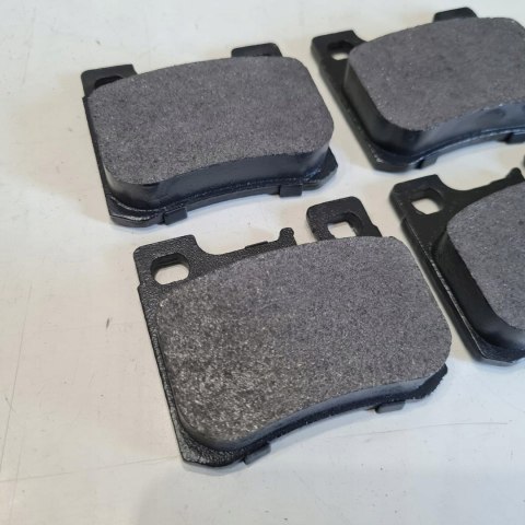 MERCEDES 190 W201 W124 KLOCKI HAMULCOWE KOMPLET SAMKO 5SP485 MERCEDES 190 W201 W124 KLOCKI HAMULCOWE KOMPLET SAMKO 5SP485