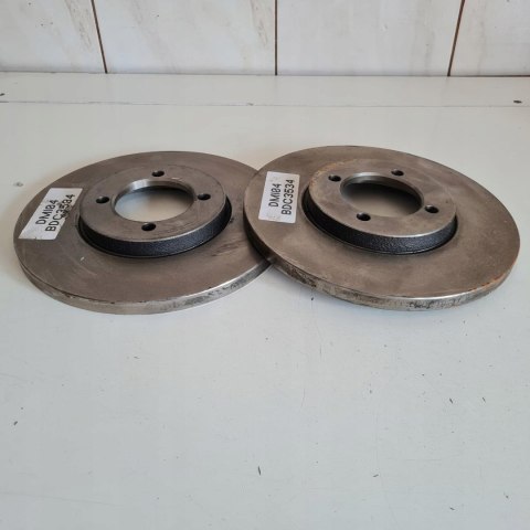 MITSUBISHI LANCER GALANT II TARCZE HAMULCOWE KOMPLET KAGER 37-0573 MITSUBISHI LANCER GALANT II TARCZE HAMULCOWE KOMPLET KAGER 37-0573