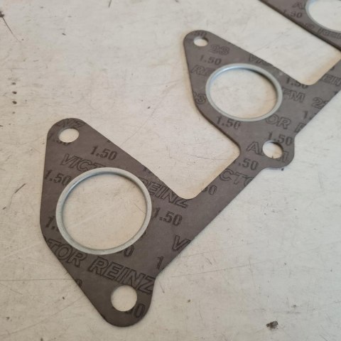 OPEL ASTRA F VECTRA A 1.8 2.0 USZCZELKA KOLEKTORA WYDECHOWEGO 71-25513-10 OPEL ASTRA F VECTRA A 1.8 2.0 USZCZELKA KOLEKTORA WYDECHOWEGO 71-25513-10