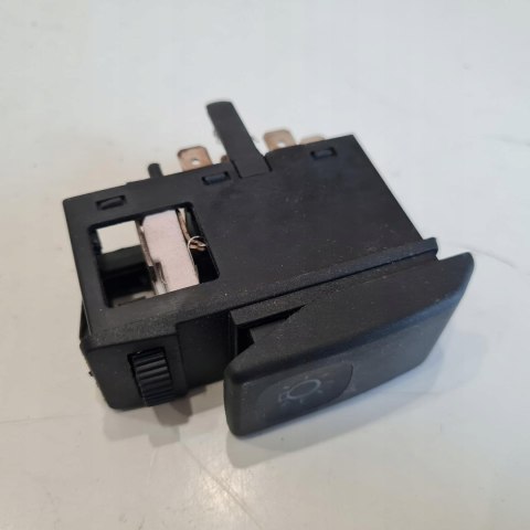 VOLKSWAGEN GOLF II JETTA PRZEŁĄCZNIK WŁĄCZNIK ŚWIATEŁ