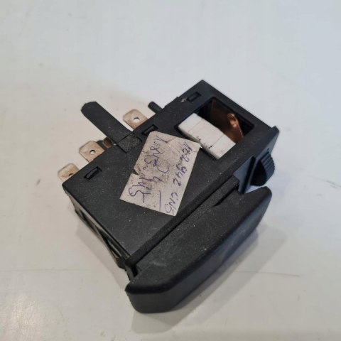 VOLKSWAGEN GOLF II JETTA PRZEŁĄCZNIK WŁĄCZNIK ŚWIATEŁ