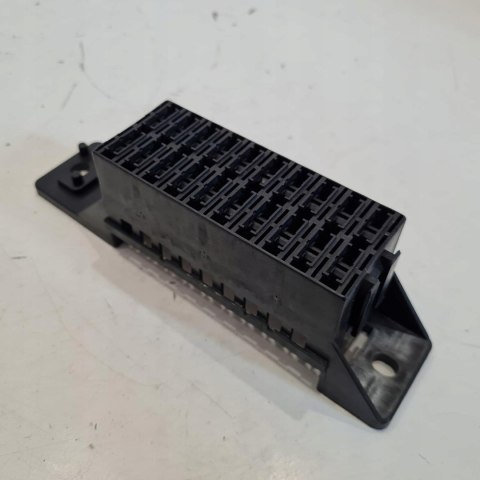 DAEWOO LANOS SKRZYNKA BEZPIECZNIKÓW 96270326