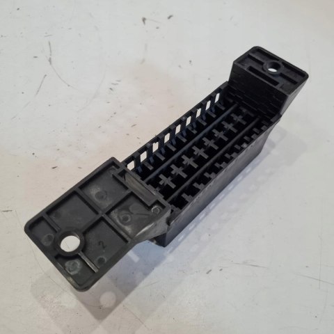 DAEWOO LANOS SKRZYNKA BEZPIECZNIKÓW 96270326