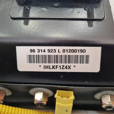 DAEWOO MATIZ PODUSZKA POWIETRZNA AIRBAG PASAŻERA 96314923 DAEWOO MATIZ PODUSZKA POWIETRZNA AIRBAG PASAŻERA 96314923