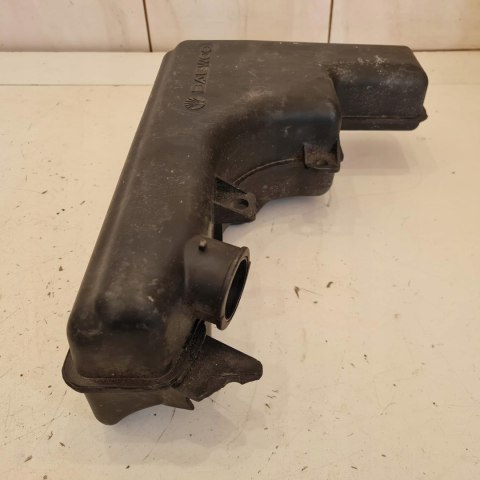 DAEWOO NUBIRA 2.0 16V REZONATOR POWIETRZA GÓRNY 96319873 DAEWOO NUBIRA 2.0 16V REZONATOR POWIETRZA GÓRNY 96319873