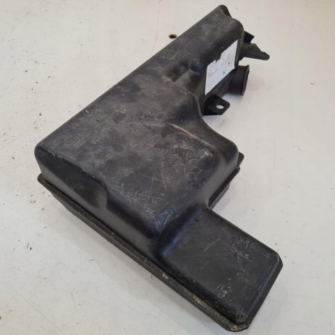 DAEWOO NUBIRA 2.0 16V REZONATOR POWIETRZA GÓRNY 96319873 DAEWOO NUBIRA 2.0 16V REZONATOR POWIETRZA GÓRNY 96319873