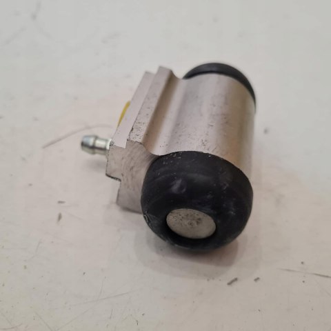 FIAT ALBEA PALIO CYLINDEREK HAMULCOWY METELLI 04-0811 FIAT ALBEA PALIO CYLINDEREK HAMULCOWY METELLI 04-0811