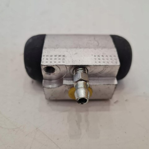 FIAT ALBEA PALIO CYLINDEREK HAMULCOWY METELLI 04-0811 FIAT ALBEA PALIO CYLINDEREK HAMULCOWY METELLI 04-0811