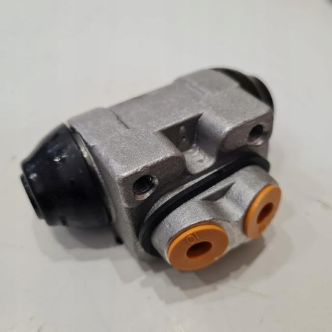HYUNDAI ACCENT GETZ CYLINDEREK HAMULCOWY 58380-02000 HYUNDAI ACCENT GETZ CYLINDEREK HAMULCOWY 58380-02000