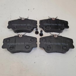 MERCEDES 190 W201 W124 KLOCKI HAMULCOWE KOMPLET SAMKO 5SP280