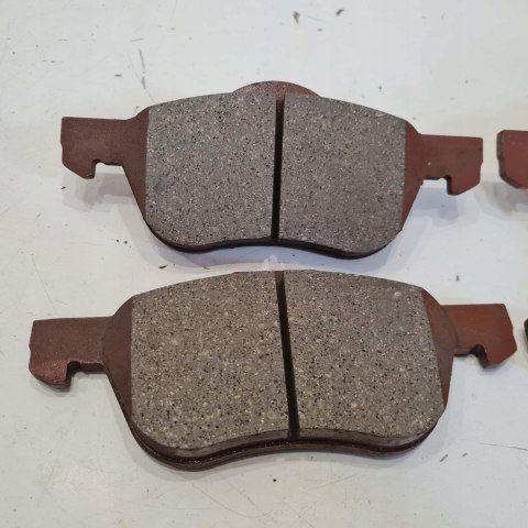 NISSAN PRIMERA P11 2.0 16V KLOCKI HAMULCOWE KPL D1256 NISSAN PRIMERA P11 2.0 16V KLOCKI HAMULCOWE KPL D1256