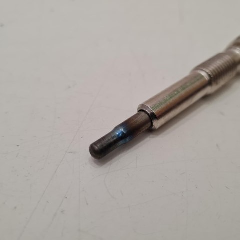 OPEL ASTRA F VECTRA A B 1.7 D ŚWIECA ŻAROWA MAGNETI MARELLI UZ1A OPEL ASTRA F VECTRA A B 1.7 D ŚWIECA ŻAROWA MAGNETI MARELLI UZ1A