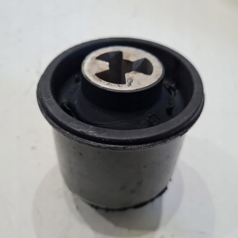 SKODA FABIA I VW GOLF IV TULEJA TYLNEJ BELKI IMPERGOM 1711