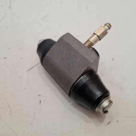 VOLKSWAGEN GOLF III CYLINDEREK HAMULCOWY HART 220 793 VOLKSWAGEN GOLF III CYLINDEREK HAMULCOWY HART 220 793