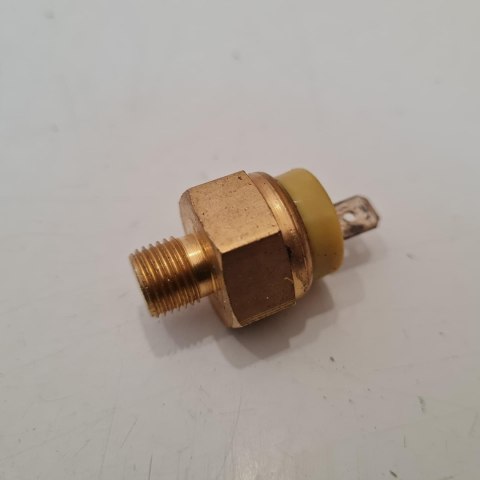 VOLKSWAGEN GOLF III VENTO 1.4 1.8 2.0 CZUJNIK TEMPERATURY CIECZY 1008100002