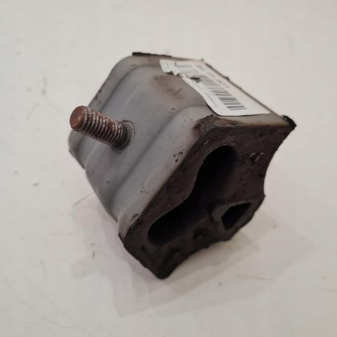 AUDI 80 B3 PODUSZKA MOCOWANIE SILNIKA 893199382D AUDI 80 B3 PODUSZKA MOCOWANIE SILNIKA 893199382D