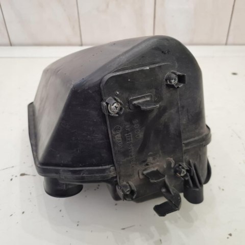 SUZUKI AN 650 BURGMAN 02-12 AIRBOX FILTR POWIETRZA OBUDOWA SUZUKI AN 650 BURGMAN 02-12 AIRBOX FILTR POWIETRZA OBUDOWA
